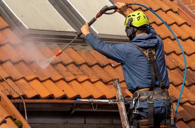 Démoussage et hydrofuge de toiture à Trambly